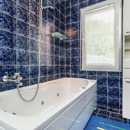 Holiday House In With Sea View Terrace Air Conditioning Wi Fi * Abbázia