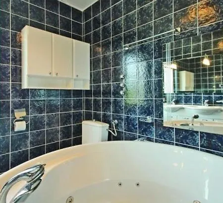 Holiday House In With Sea View Terrace Air Conditioning Wi Fi *