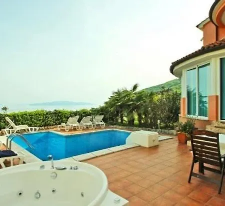Holiday House In With Sea View Terrace Air Conditioning Wi Fi Opatija